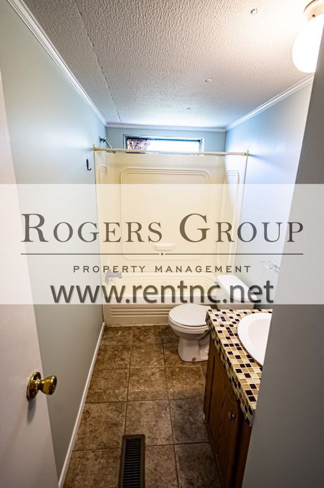 178 Hidden Lake Ln - Photo 4 of 7