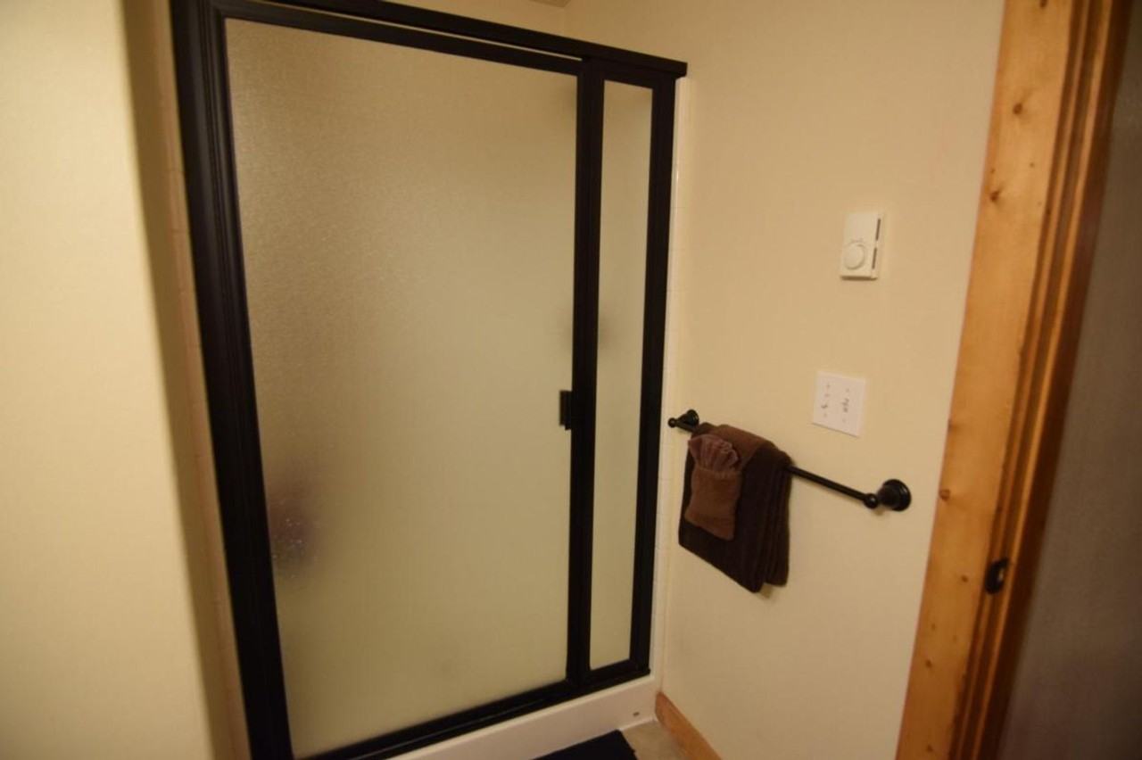 1607 Davis Ave #50 - Photo 5 of 21
