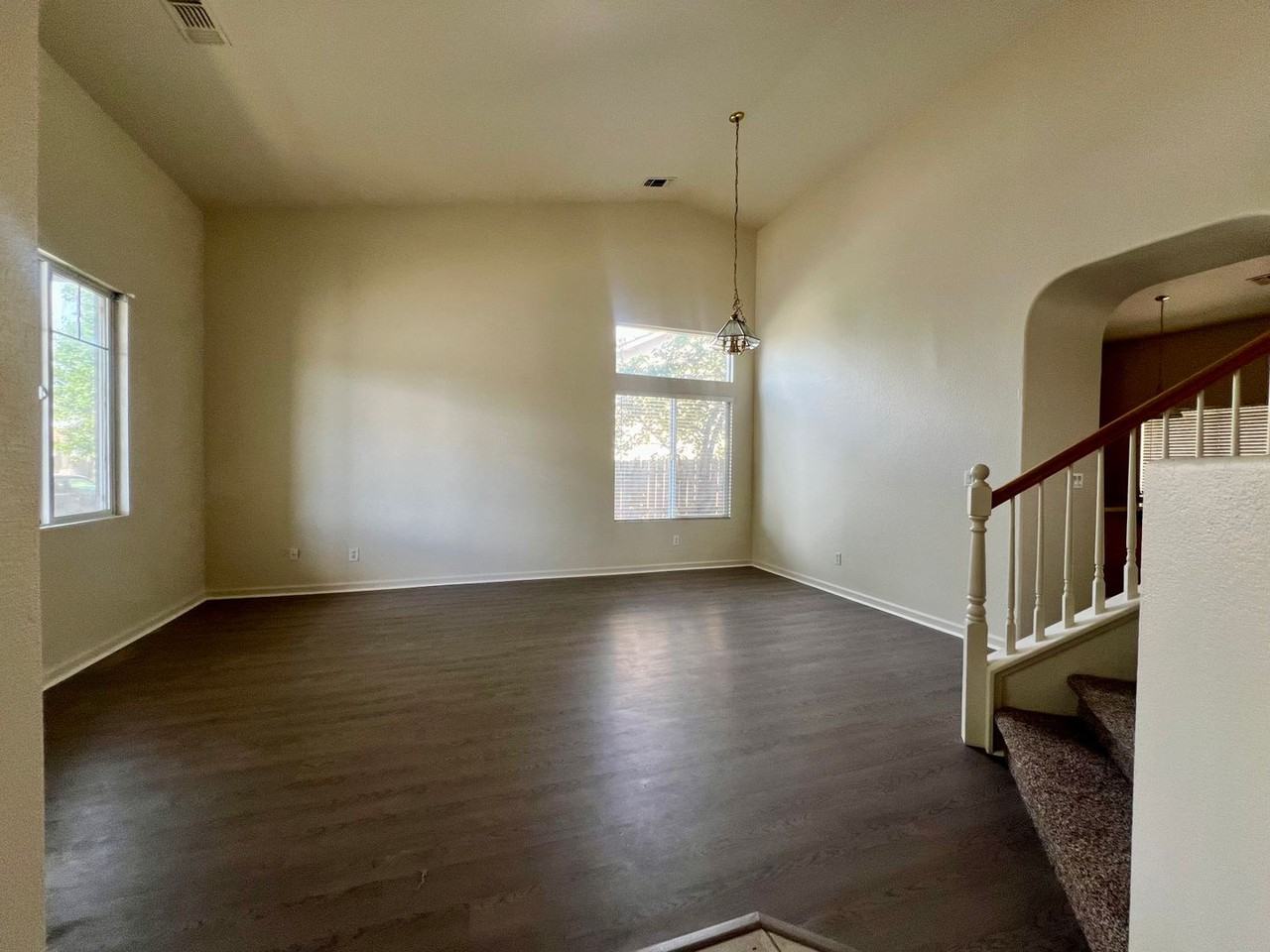 5900 Livorno Way - Photo 4 of 23