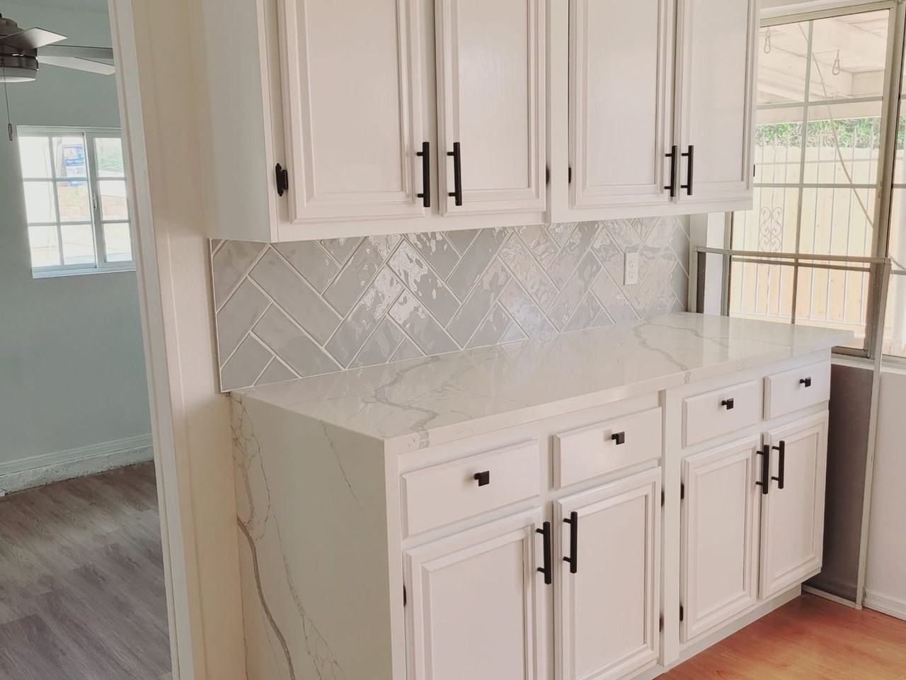 5079 Orange Ave - Photo 2 of 16