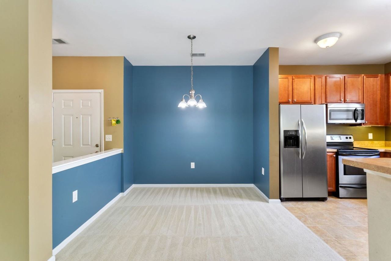 5329 Warminster Dr #101 - Photo 6 of 19