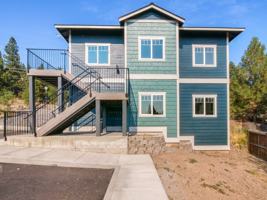 featured image of 2082 Nw Black Pines Pl