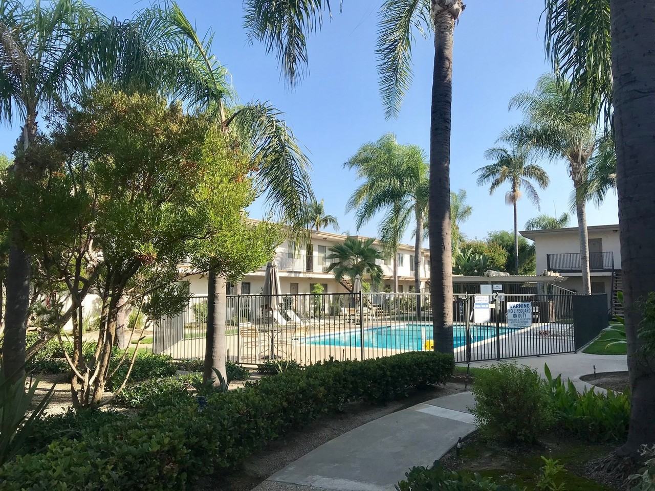 Brittany Apartments - Photo 2 of 10