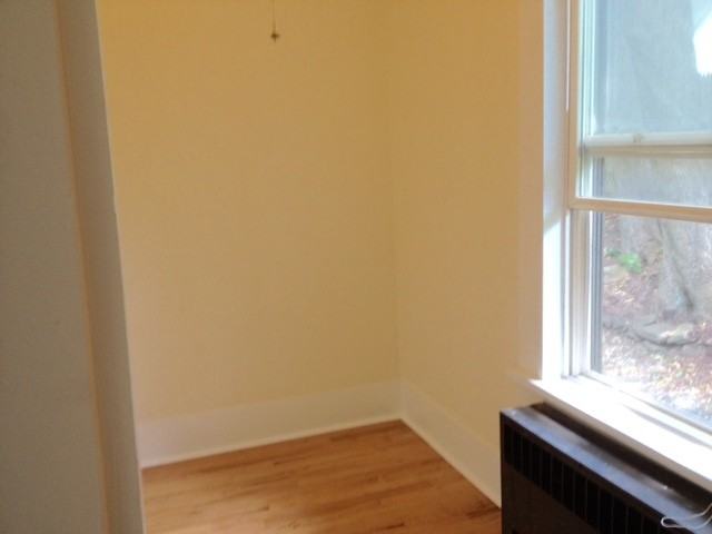 151 Davis St - Photo 3 of 11