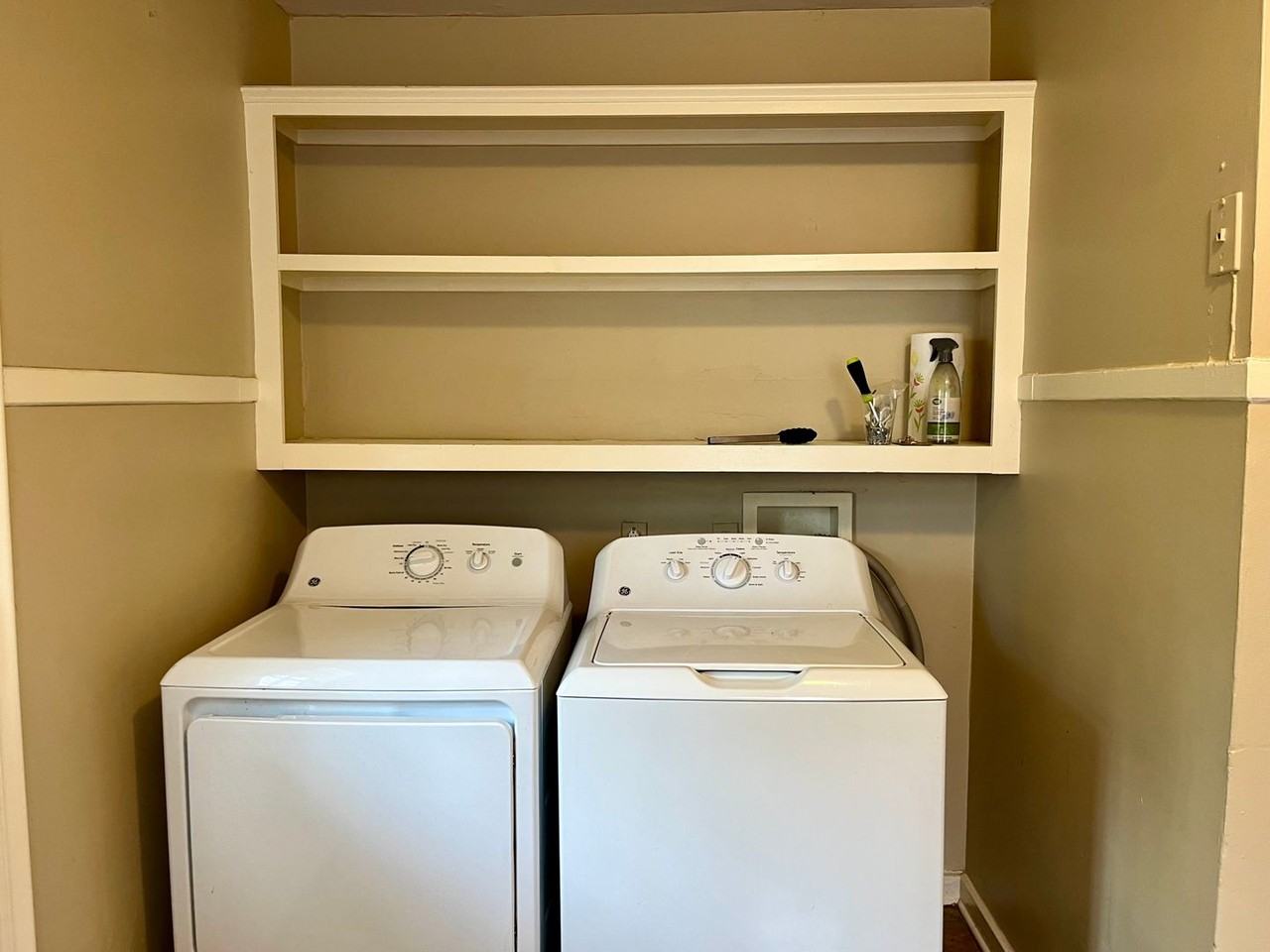 2560 Rittiner Dr - Photo 6 of 10