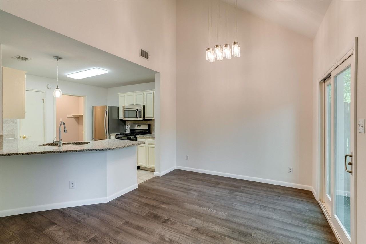 13030 Staton Dr - Photo 6 of 21