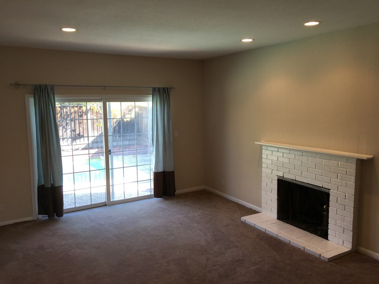 6302 Culvert Dr - Photo 5 of 14