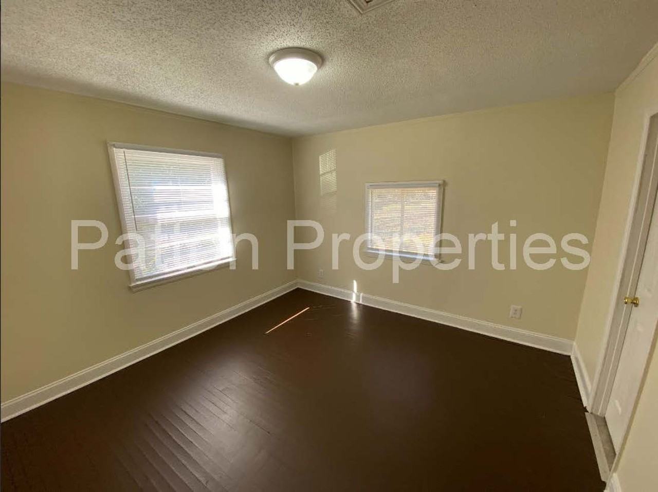 239 Pineneedle Rd - Photo 6 of 11