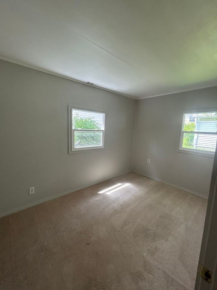 2321 Dodge Ave - Photo 3 of 6