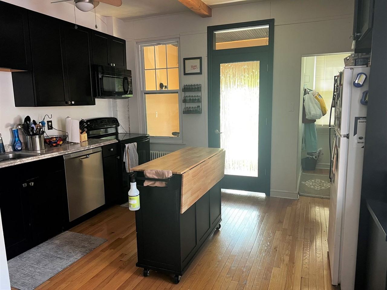 5508 Kentucky Avenue - Photo 2 of 20