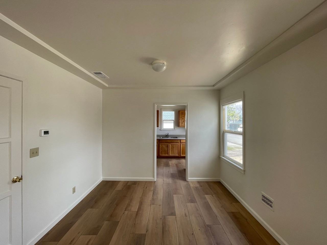 1221 Olive St - Photo 7 of 24