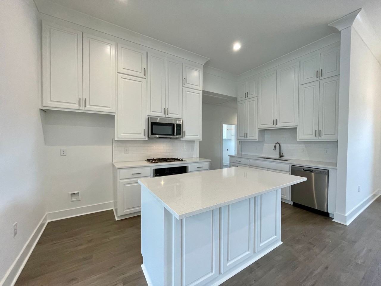 14059 PWO 87/ 14059 Cypress Landing - Photo 2 of 16