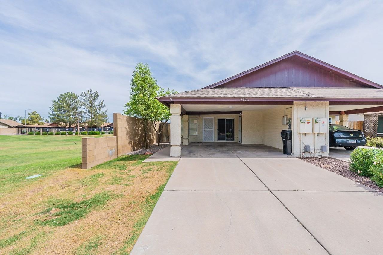 3316 E Crescent Ave - Photo 2 of 25