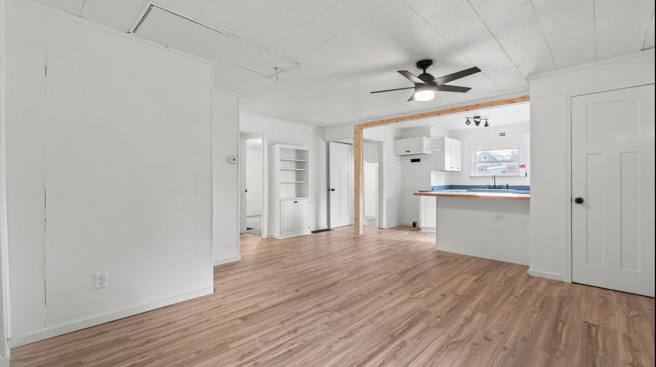 2102 Covington Rd - Photo 3 of 21