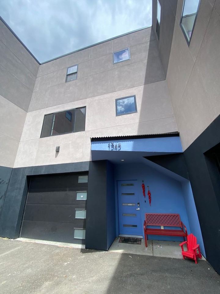 1345 Florida Rd - Photo 2 of 37