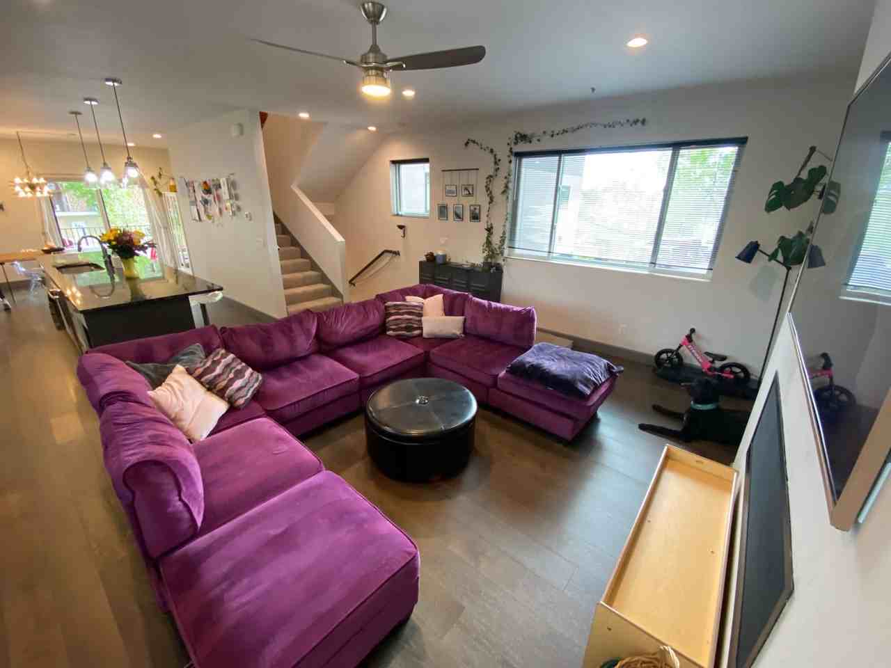 1345 Florida Rd - Photo 3 of 37