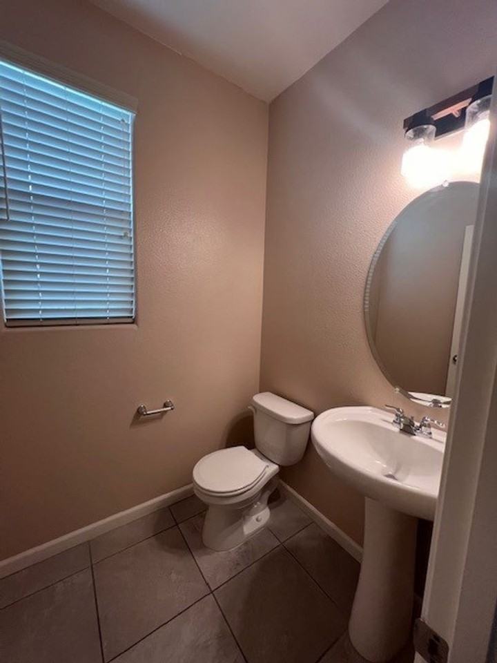 3724 E Myrtle Ave - Photo 5 of 29