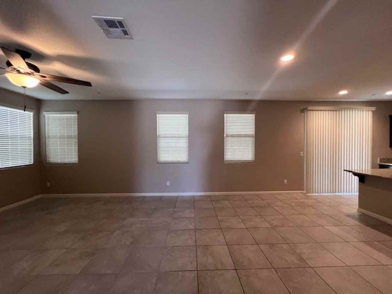3724 E Myrtle Ave - Photo 7 of 29