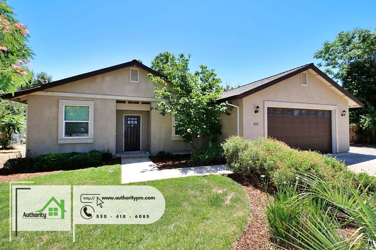 375 Beagle Ln - Photo 2 of 22