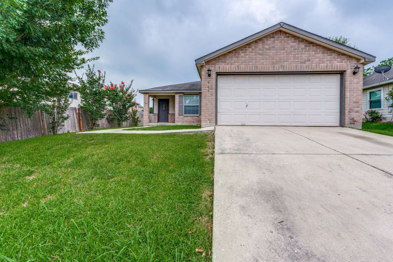 309 Willow Vw - Photo 2 of 25