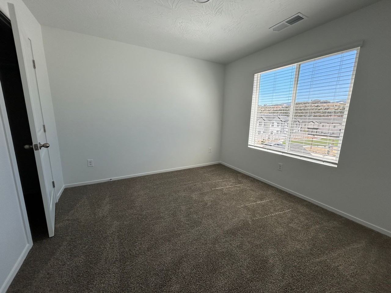 522 S Rockwell Ln #1101 - Photo 7 of 22