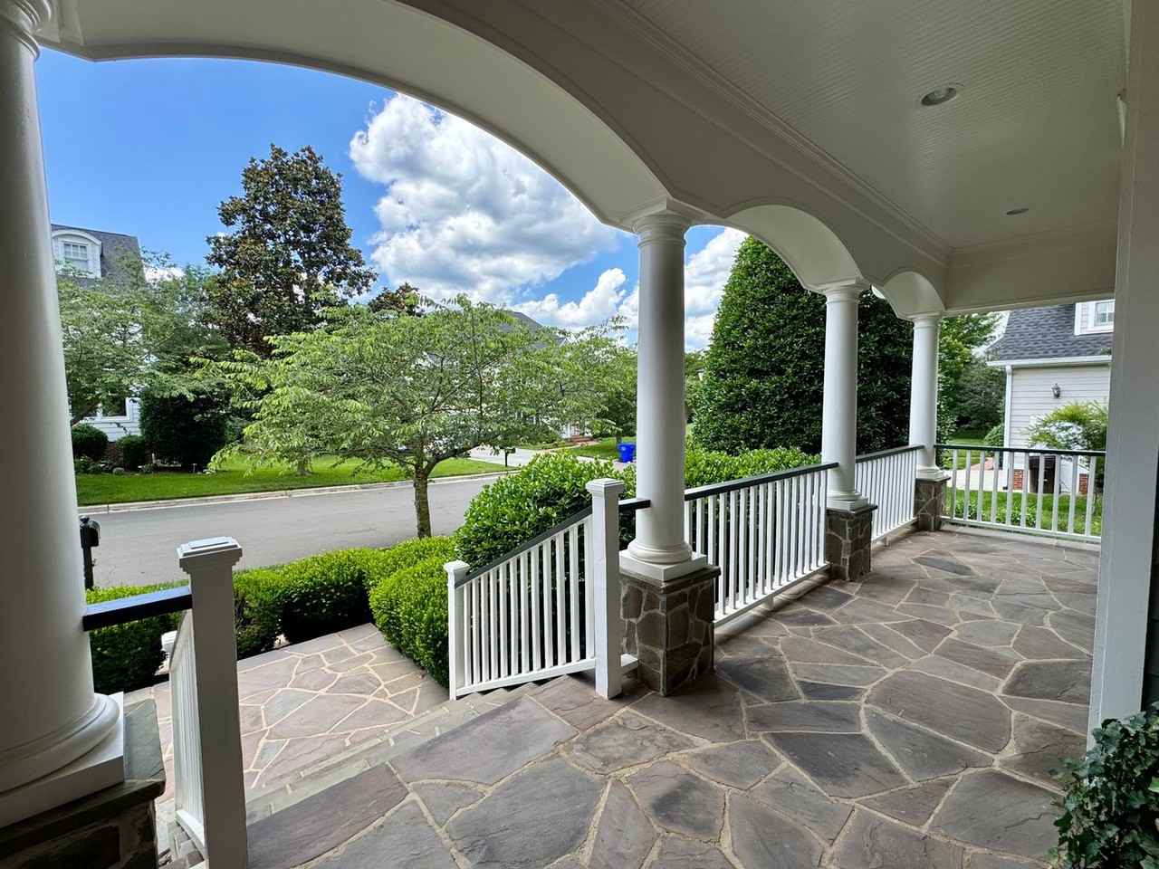 304 Old Larkspur Way - Photo 2 of 26