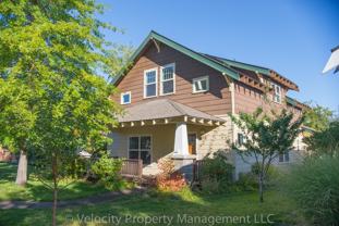 2954 Ne Red Oak Dr - Photo 1 of 1