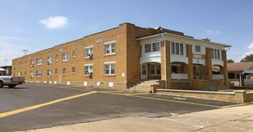 featured image of 1152 E Elm St