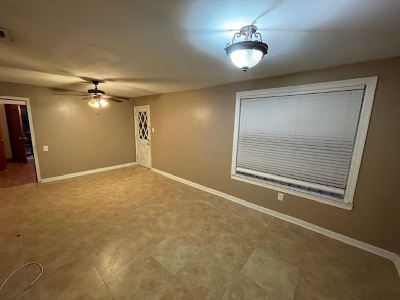 1336 N 29th St - Photo 5 of 30