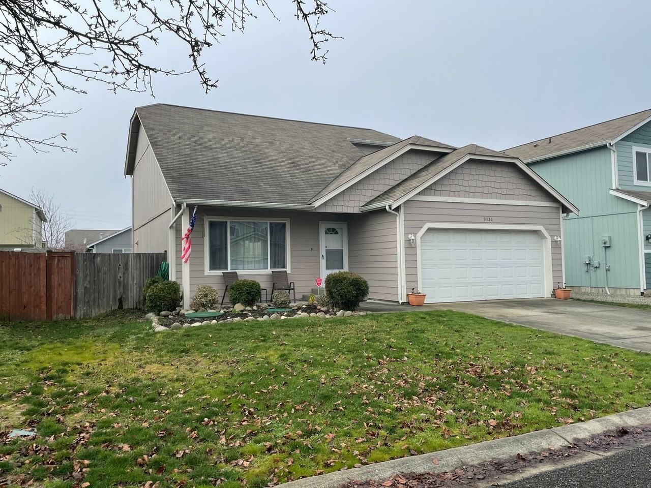 9958 Greenleaf Loop Se - Photo 2 of 22