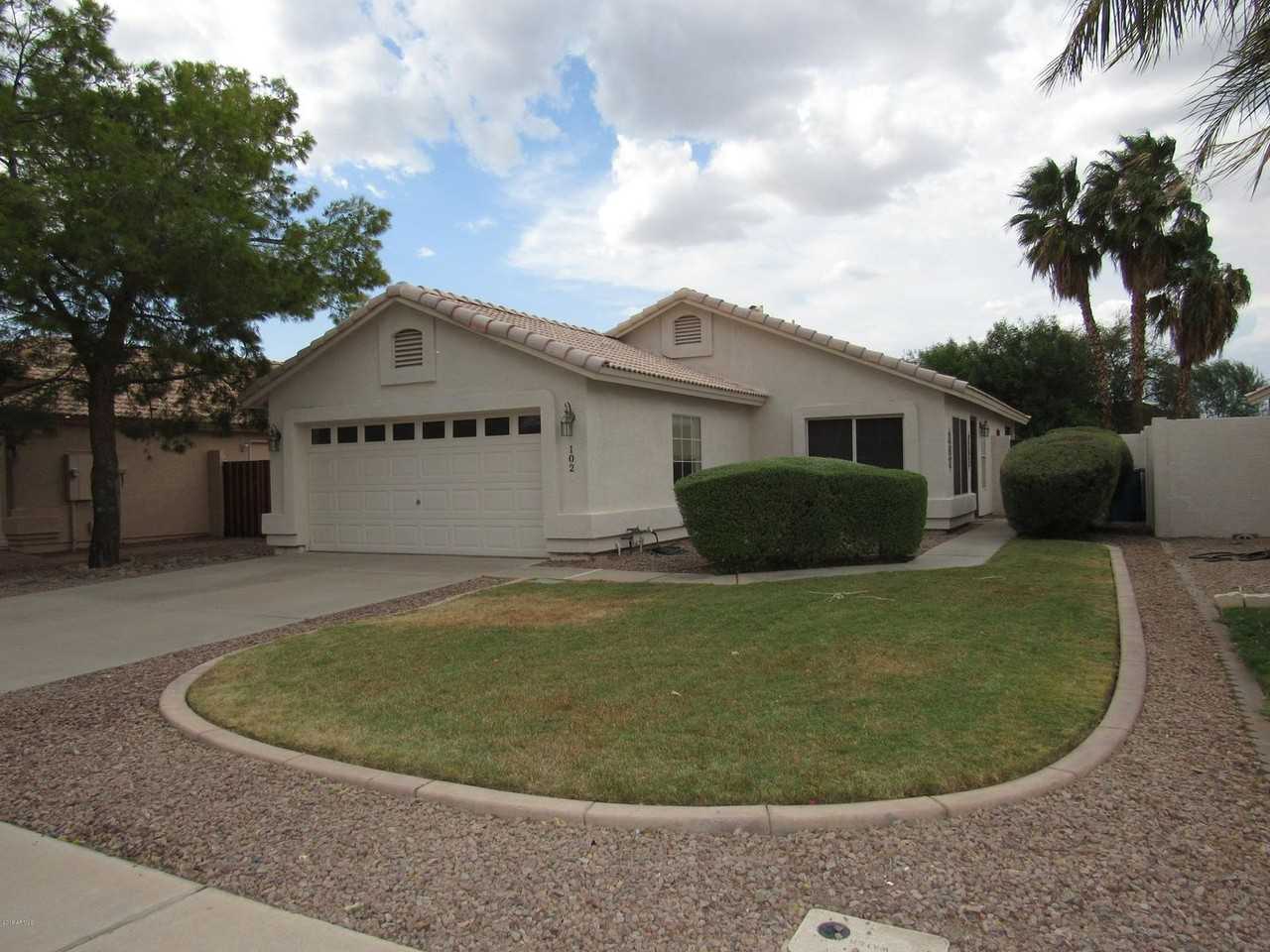 102 W Gail Dr - Photo 2 of 20