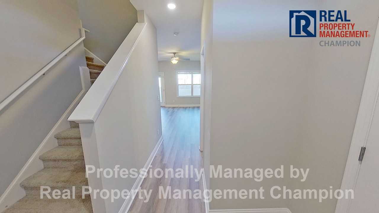 4677 Ballast Dr - Photo 3 of 50