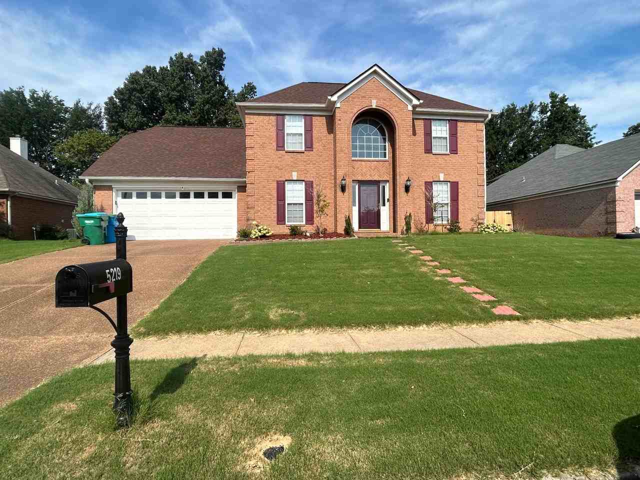 5219 Summer Meadows Ln - Photo 2 of 19