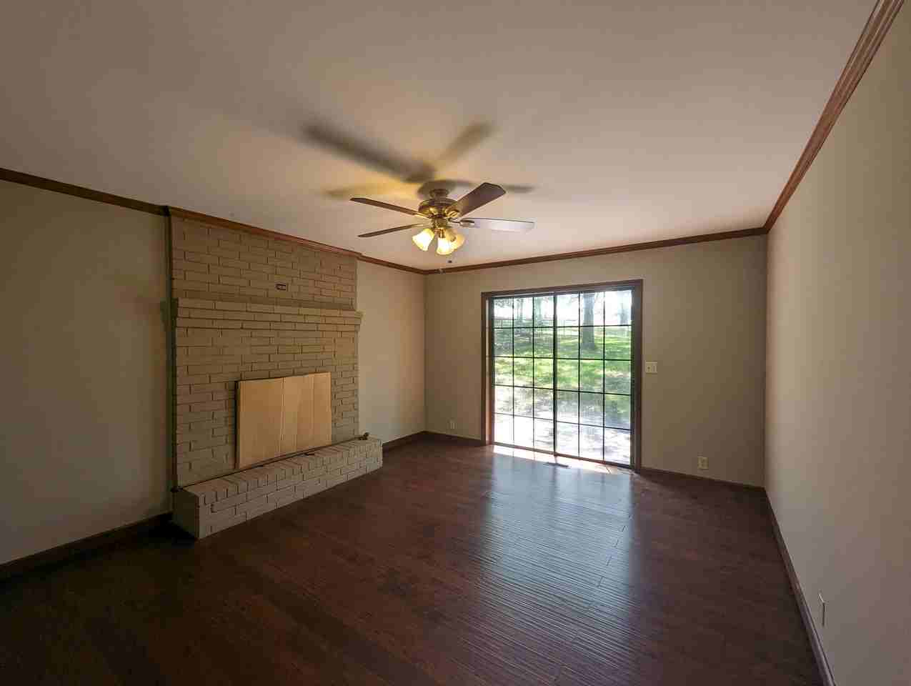 2444 Goff Dr - Photo 3 of 15