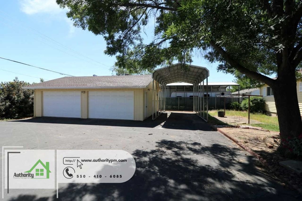 21613 Jay Dr - Photo 2 of 29