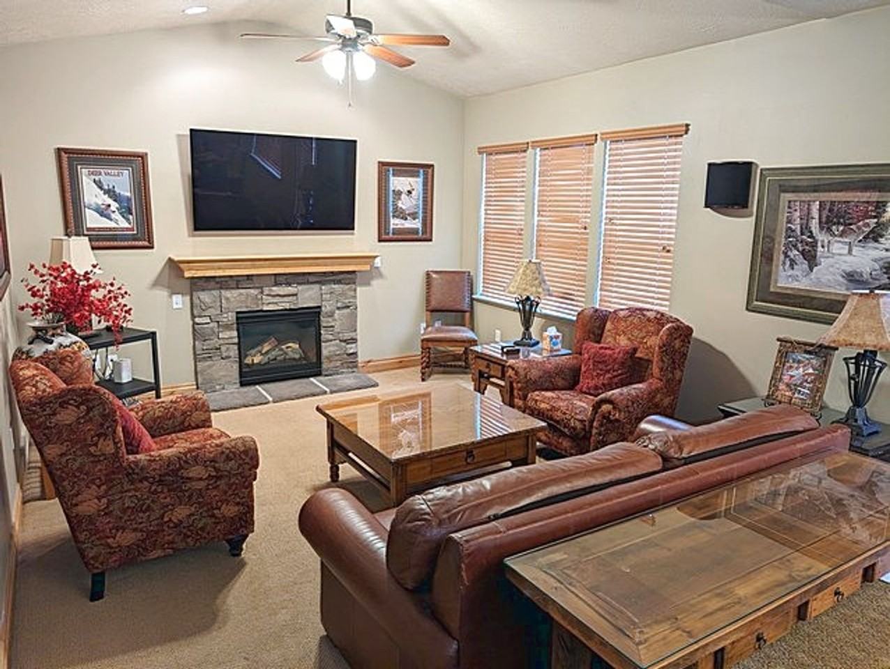 1455 Stillwater Drive - Photo 7 of 30