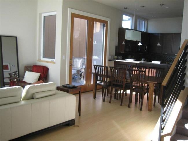 5143 Pierre St - Photo 2 of 6