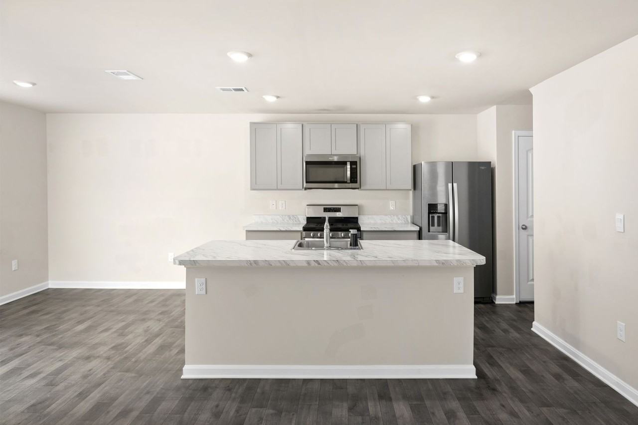 56 Currant Cir - Photo 5 of 34