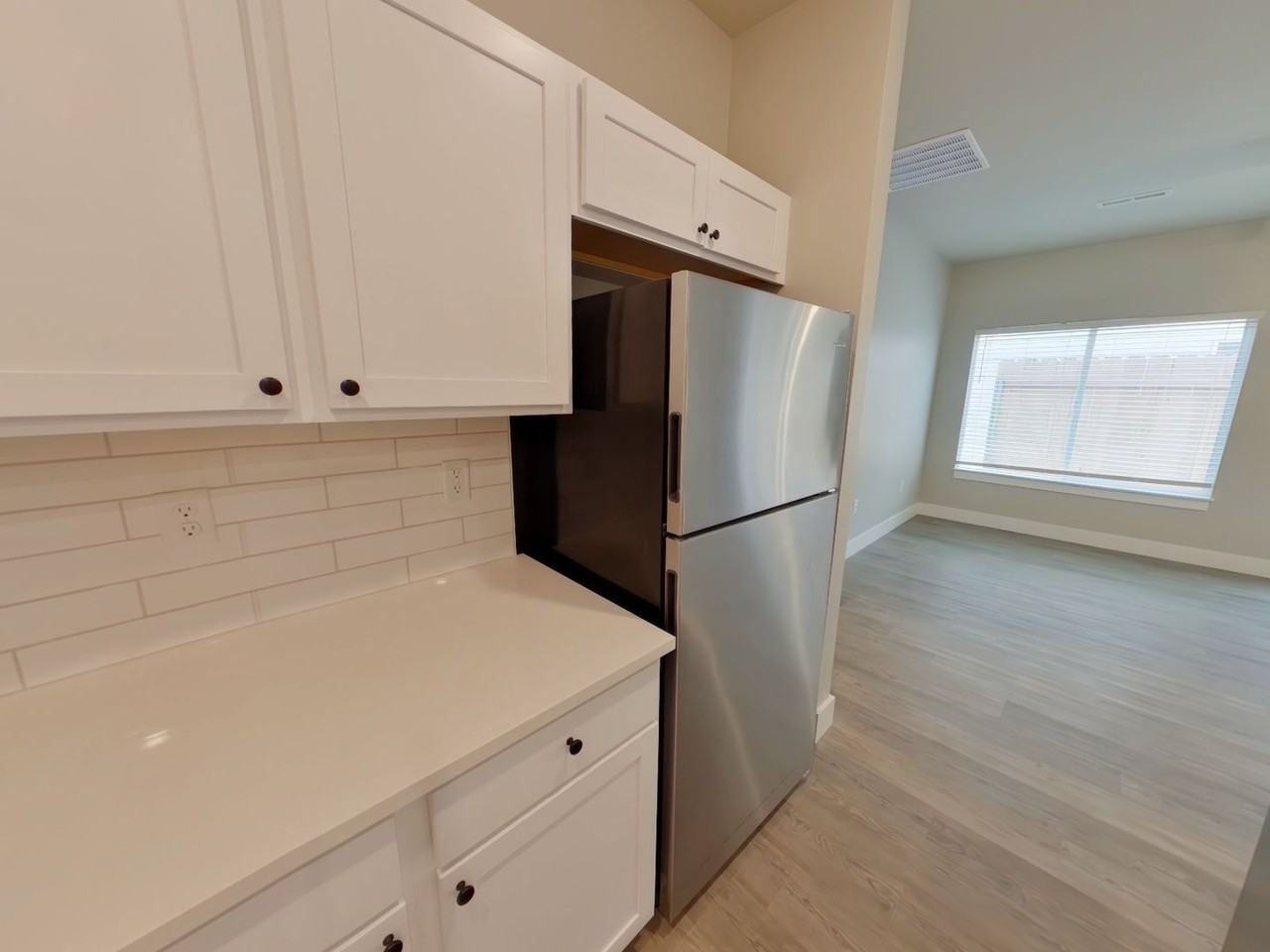 12778 Wheatland Ct - Photo 7 of 17
