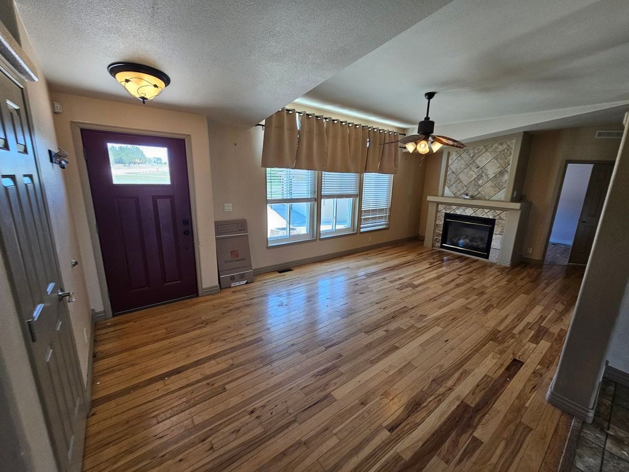 6553 Pfost Dr - Photo 2 of 17