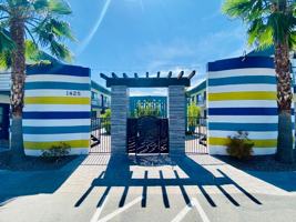 featured image of 1425 N Park Ave