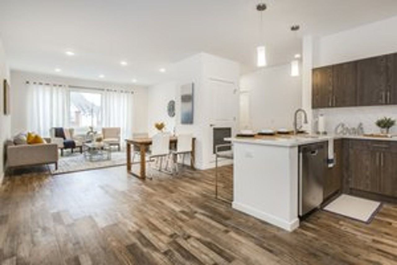 Lexington at Carteret - Photo 4 of 25