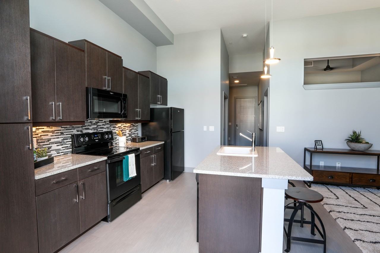 Forum - Photo 4 of 50