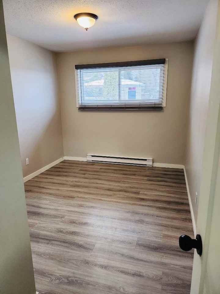 3505 38 Street #205 - Photo 7 of 15