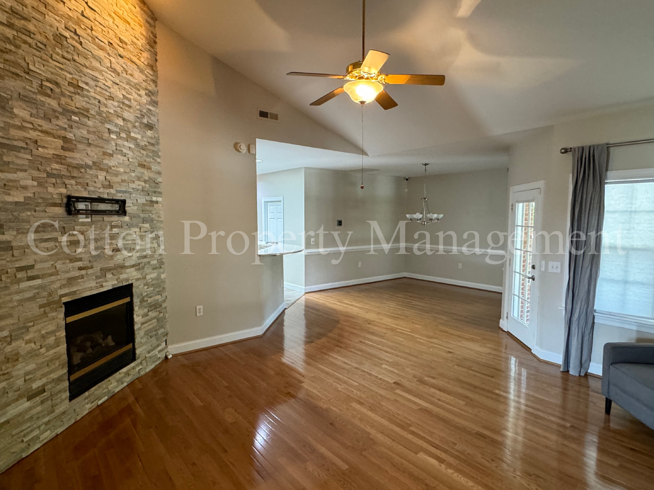 7824 Sanderling Pl - Photo 5 of 38