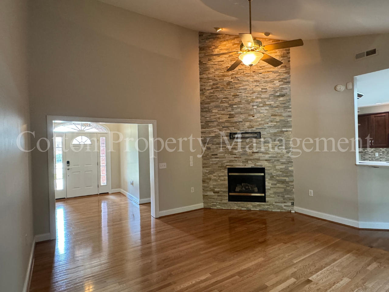 7824 Sanderling Pl - Photo 6 of 38