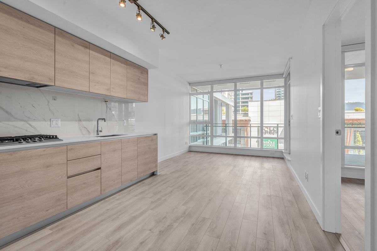 2085 Skyline Drive #4xx - Photo 7 of 21