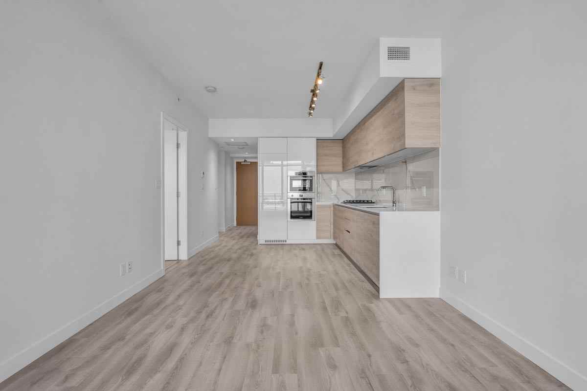 2085 Skyline Drive #4xx - Photo 2 of 21