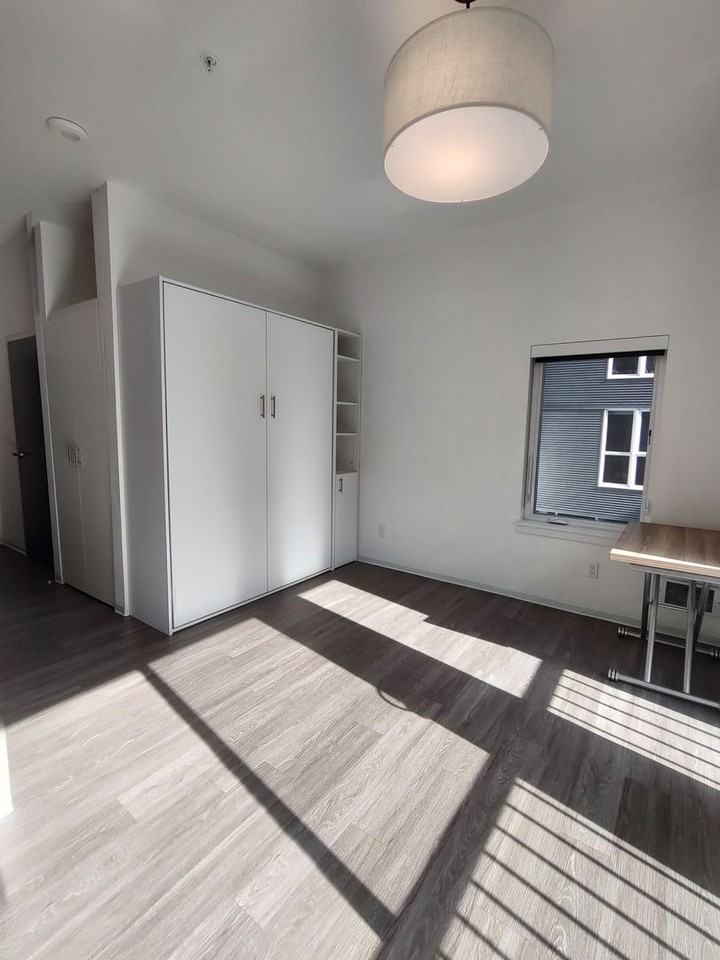 Derby SLU - Photo 5 of 17