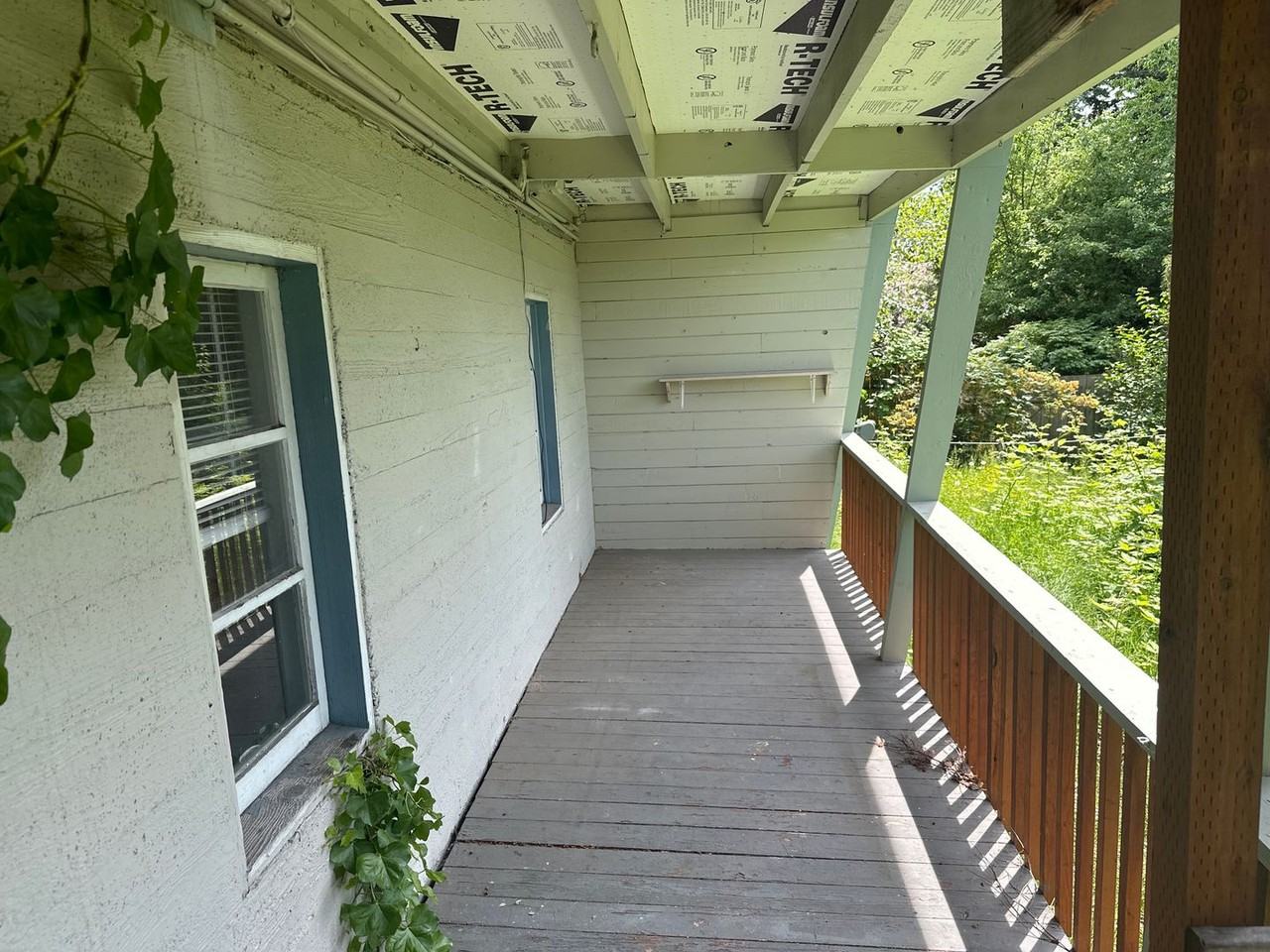 1007 S 9th - Photo 2 of 9